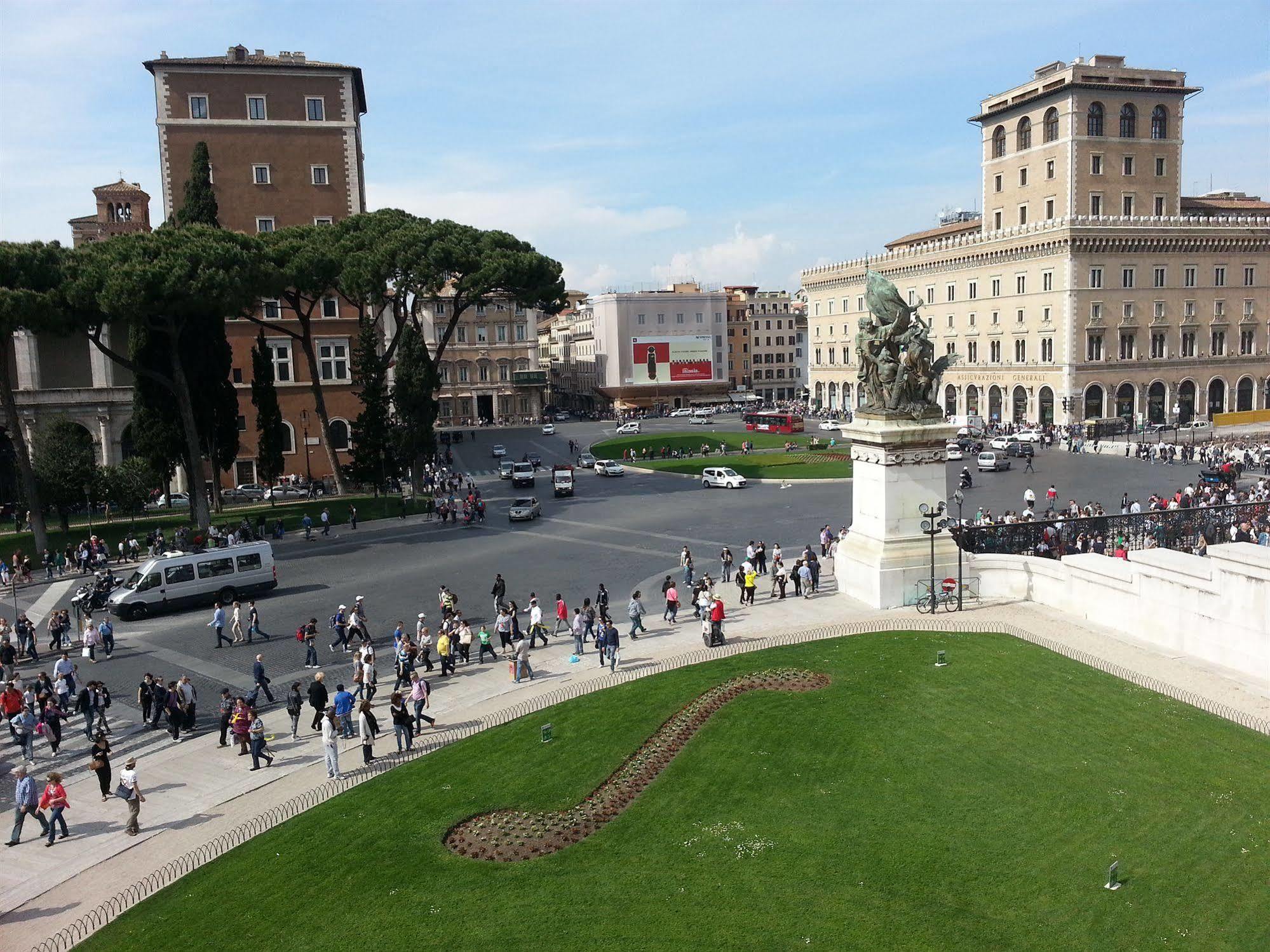 Alloggio Piazza San Giovanni Roma Екстериор снимка